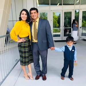 Meet your Posher, Ernesto y kary